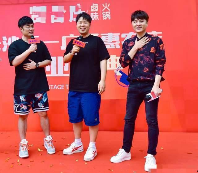 某火锅店爆料视频最新,揭秘火锅底料背后的秘密! 第3张 某火锅店爆料视频最新,揭秘火锅底料背后的秘密! 第3张